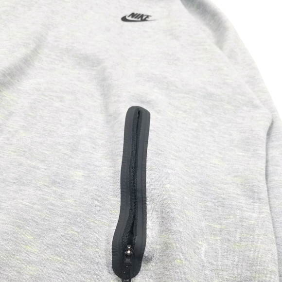 Nike Tech Fleece Workout Athletic Pullover Hoodie - Picture 4 of 9